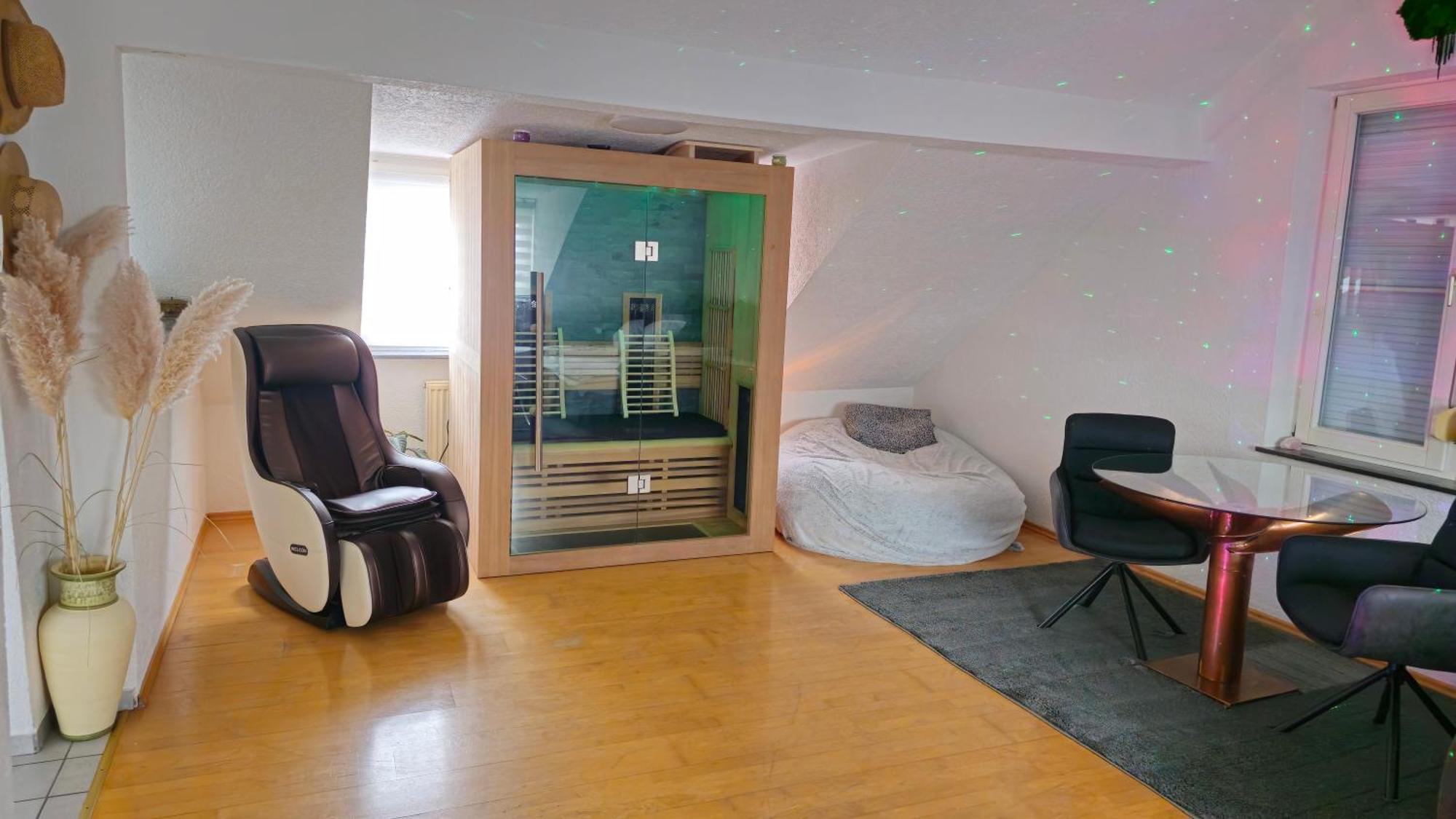 Sauna - Massage -Bodensee-Cinema Feeling- Home Sharing - Parking - Kueche ราดอล์ฟเซลล์ อัม โบเดนซี ภายนอก รูปภาพ